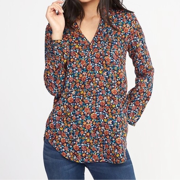 Old Navy Tops - Old Navy Floral V-Neck Blouse - Blue and Red